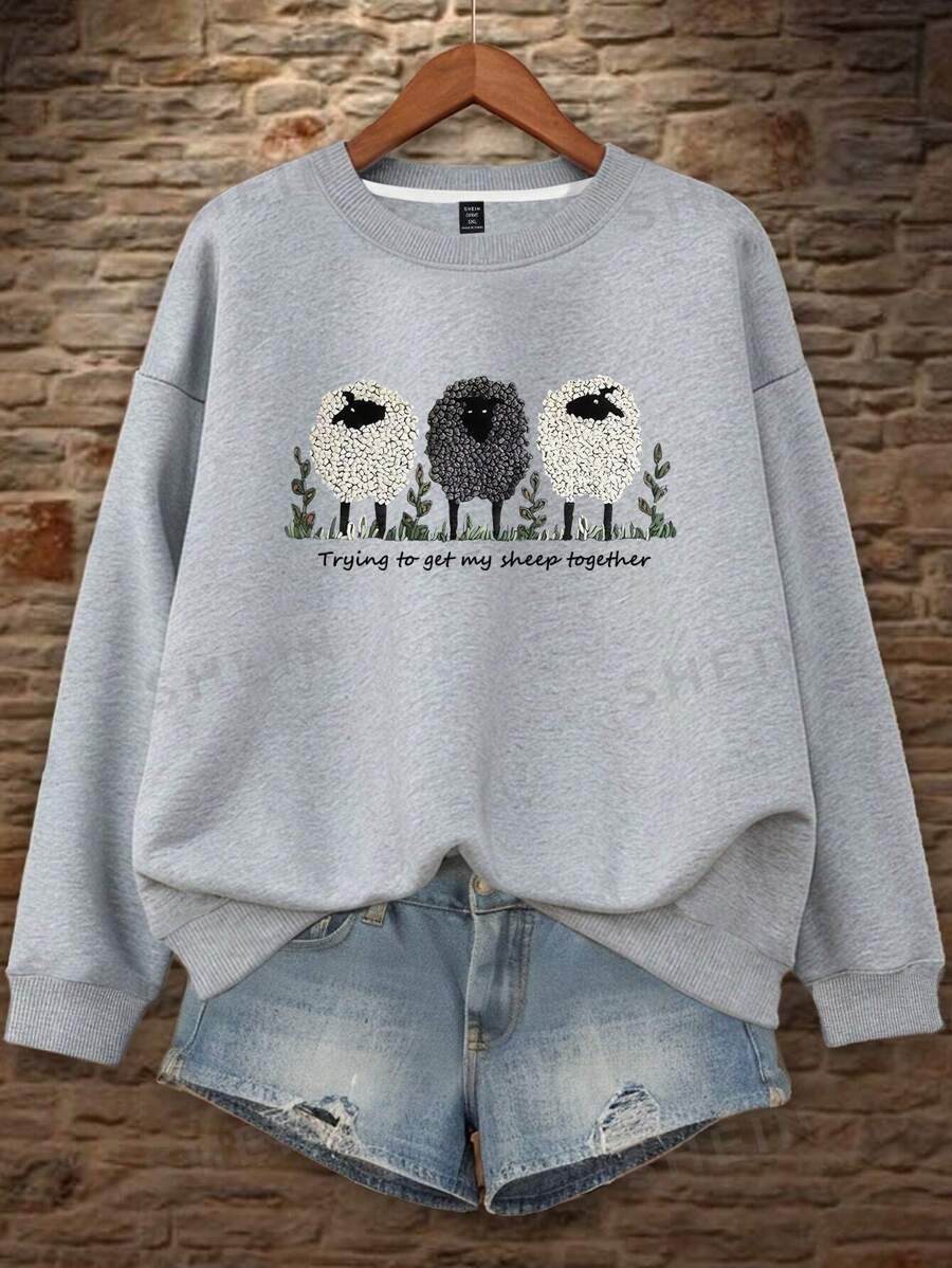 SHEIN Sudadera de manga larga con cuello redondo, estampado gráfico de lema de oveja, informal, talla grande para mujer, otoño/invierno