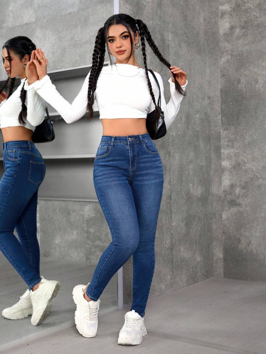 SHEIN EZwear Women's Front Button Pocket Simple Denim Jeans, Casual Daily Wear
