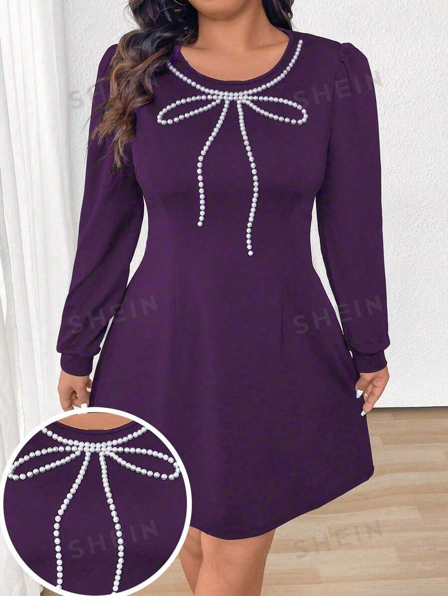SHEIN Clasi Vestido corto de manga larga con decoración de perlas y lazo para mujeres de talla grande en otoño