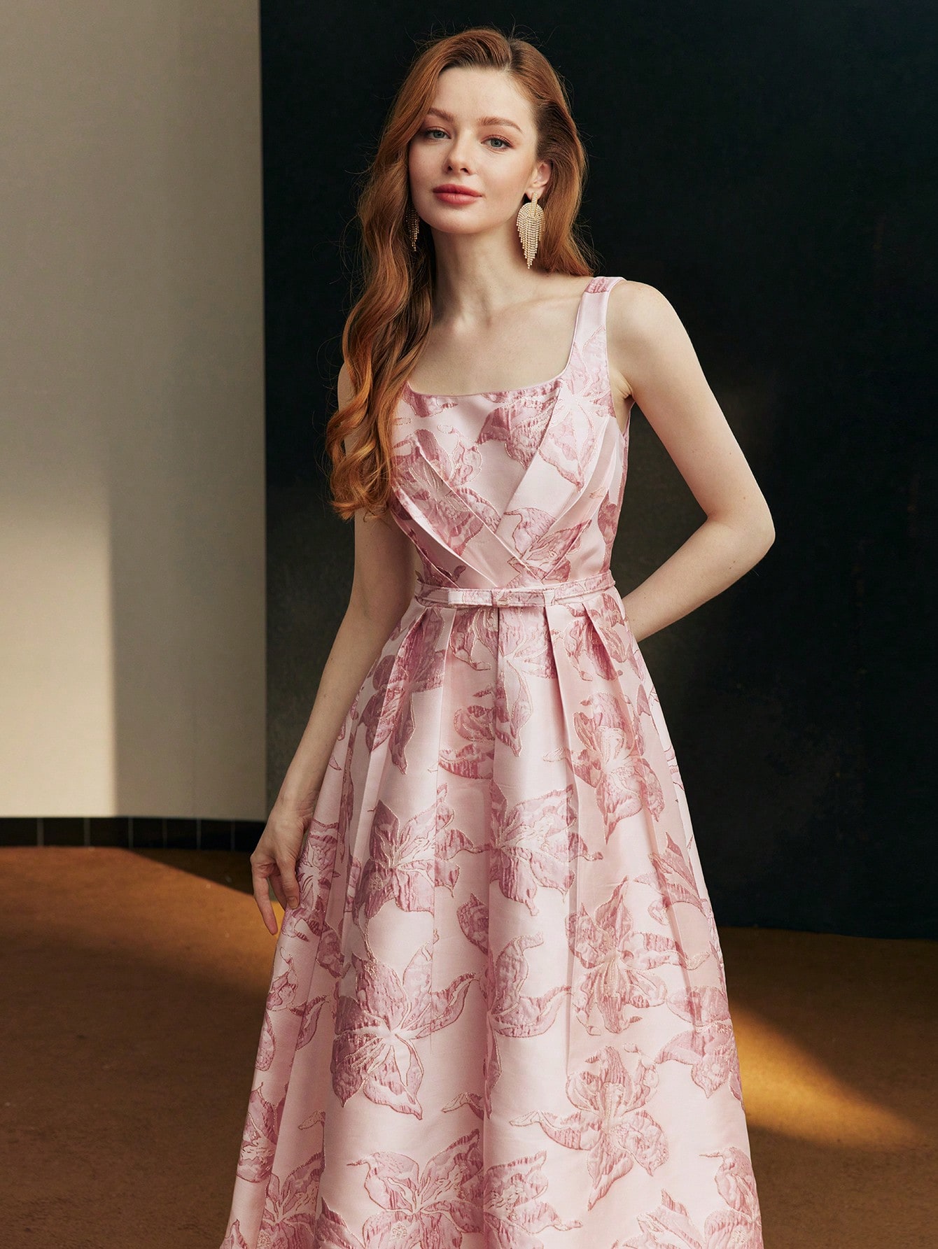 FLORAL JACQUARD BELTED DRESS｜Motf
