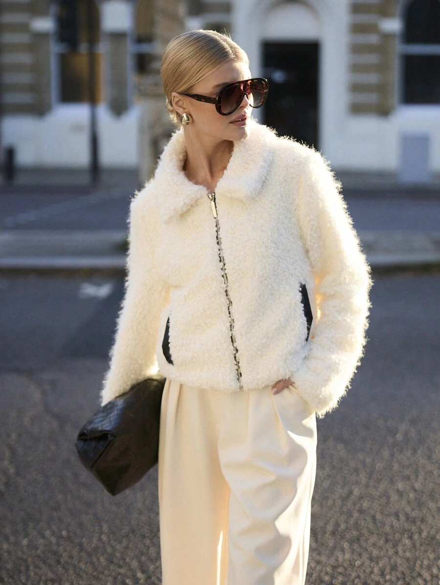 AiiRZ Luxurious Teddy Bear Winter Coat Plush Faux Fur Zip Up Short Jacket Fuzzy Warm Outerwear Fall Style Fashion Forward Statement Piece
