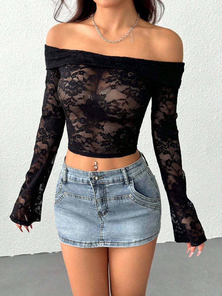 SHEIN EZwear Women's Solid Color Off-Shoulder Long Sleeve Lace Casual Top