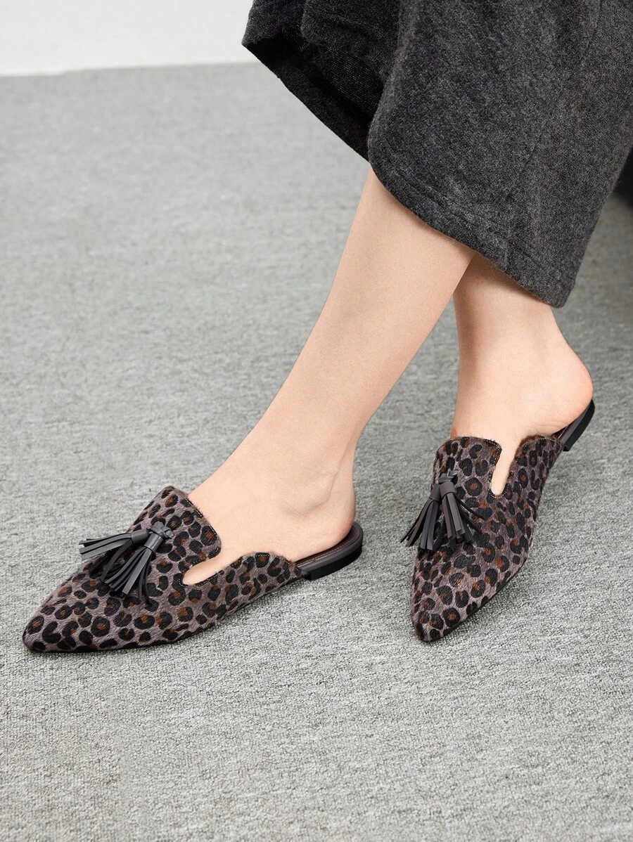 CUCCOO BIZCHIC Dames Flat Pointed Toe Leopard Patroon Kwastje Decor Loafer Schoenen, Comfortabel En Stijlvol
