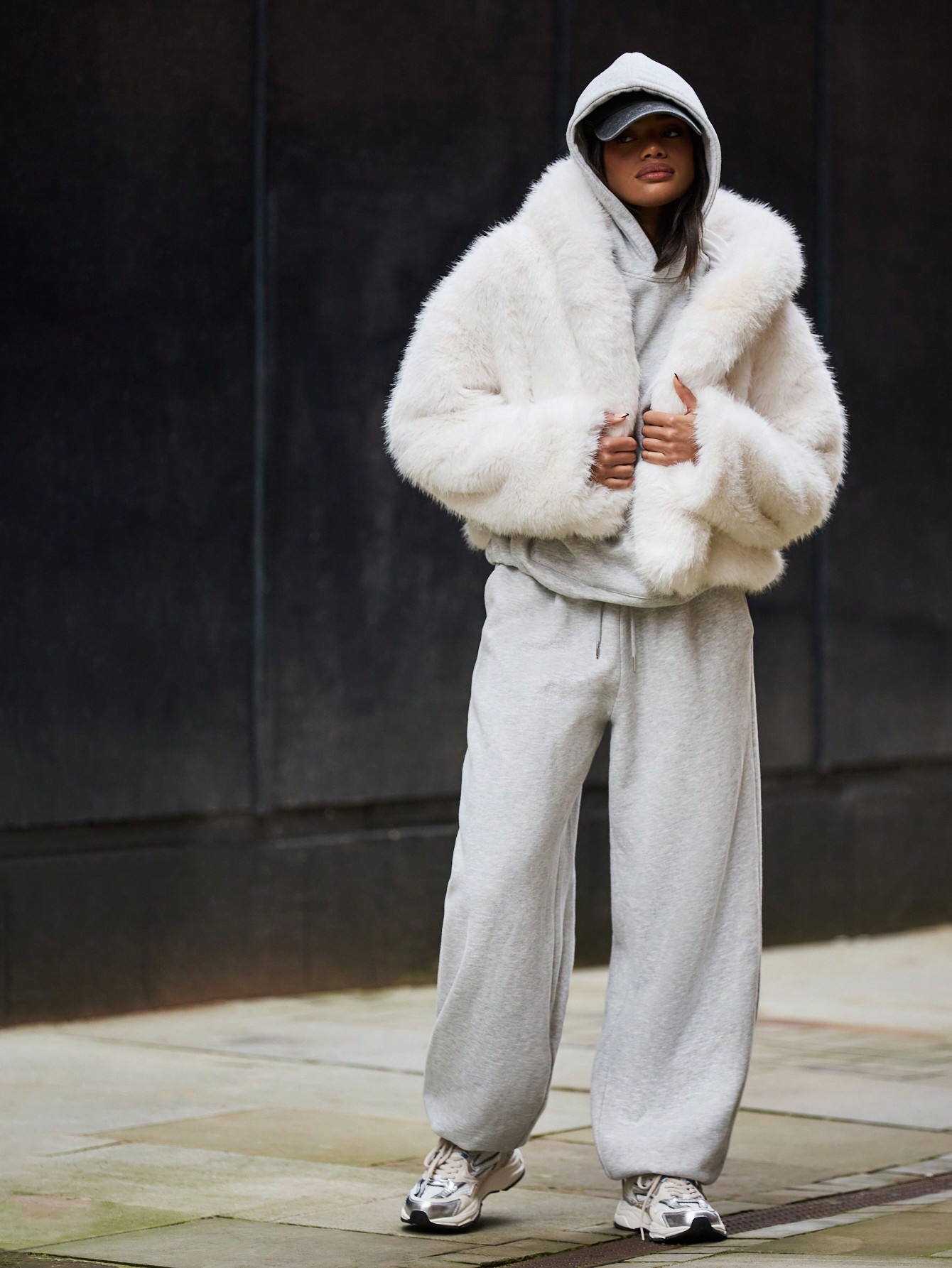 Oversized Balloon Leg Cozy Casual Sweatpants｜MISSGUIDED