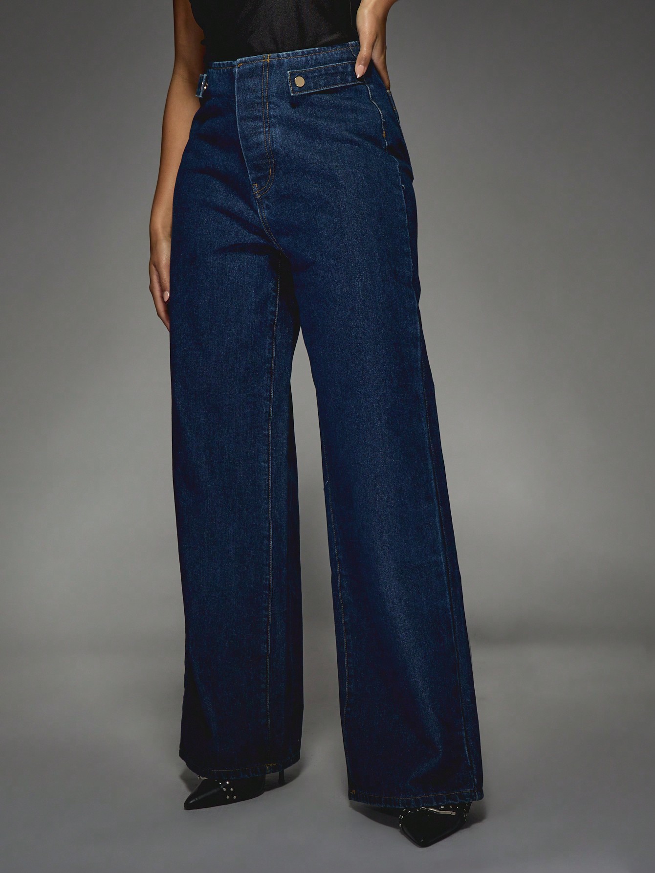 国内未入荷 Triangle Project - Faded Wide-Leg Denim Pants TRIANGLE PROJECT Faded Wide-Leg Denim Pants