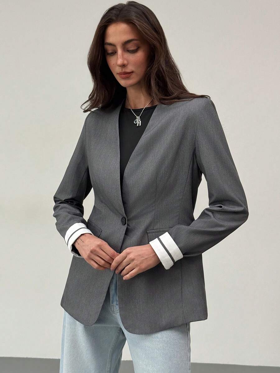 Aloruh Women Front Button Long Sleeve Pocket Simple Blazer, Casual For Daily Wear