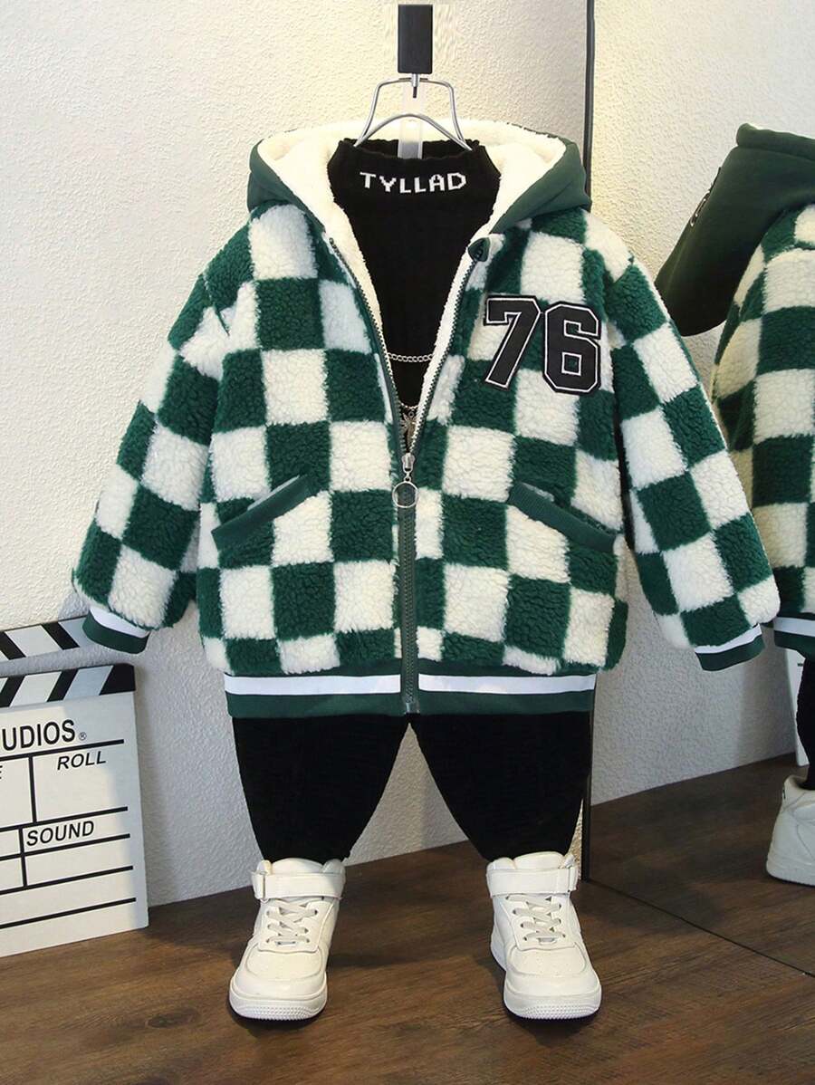 SHEIN Chaqueta con capucha acolchada talla grande gruesa de forro polar para niños pequeños, abrigo casual de moda y cálido para otoño/invierno