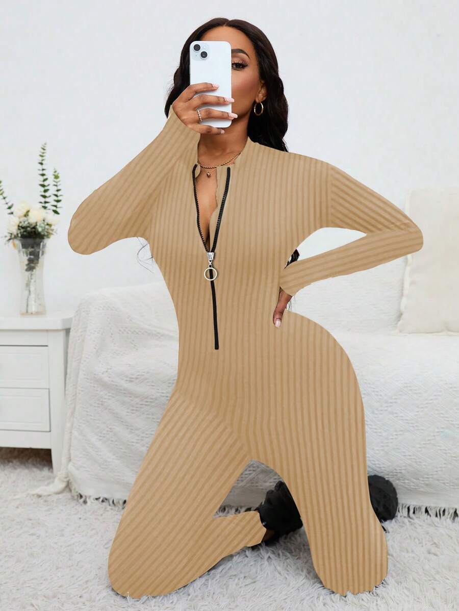 VaVaBold One-Piece Plain Zipper Fitted Casual Jumpsuit, Stylish For Everyday Wear