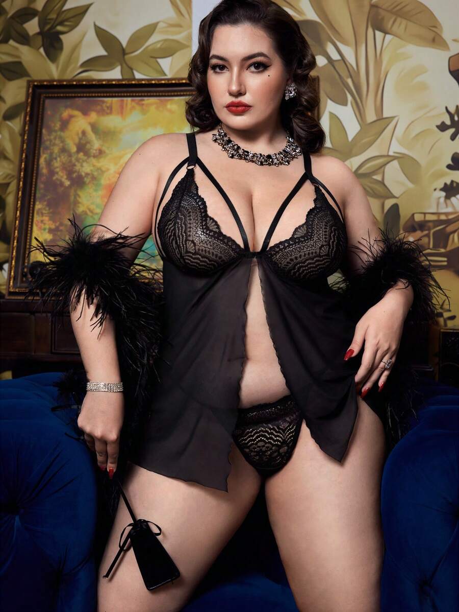 PinupGlam Plus Size Lace Front Closure Romantic Sexy Lingerie
