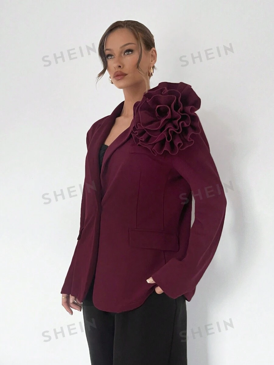SHEIN Essnce Blazer de mujer color rojo burdeos con decoración de botones delanteros, manga larga con diseño floral 3D, de estilo casual de negocios. Ideal para Año Nuevo, Nochevieja y Navidad.
