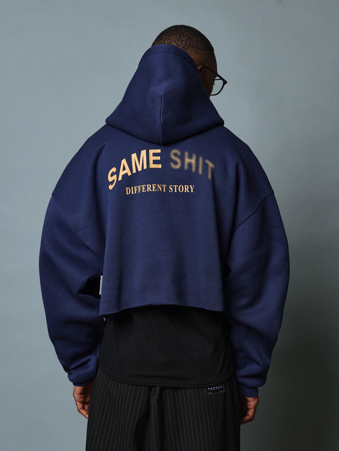 くうるう 0112 Streetwear Cropped Hoodie With Back Text Fall Winter