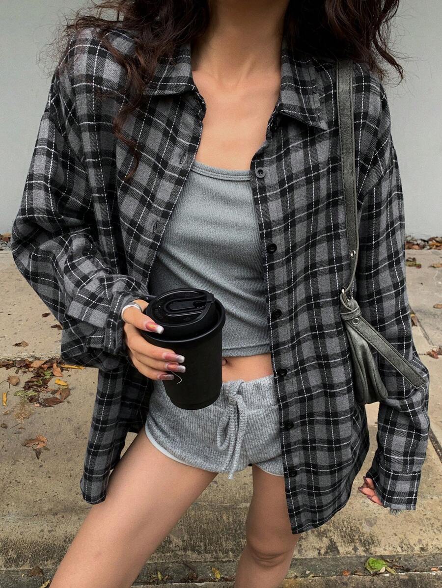 DAZY Blusa informal holgada de manga larga a cuadros para mujeres