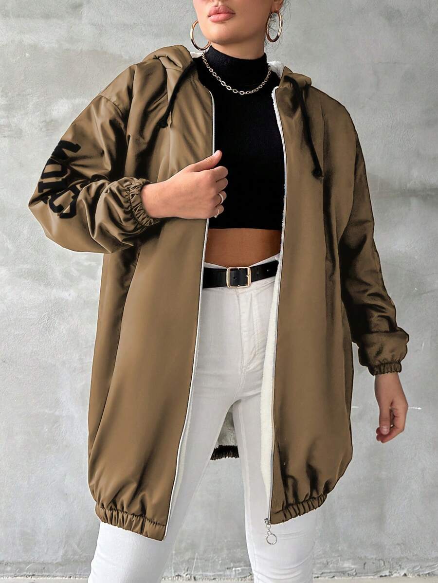 RueChic Plus Size Effen Kleur Voorkant Rits Lange Mouw Letter Print Minimalistisch Casual Hoodie