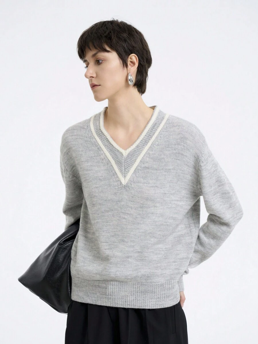 Aalyst Women's Solid Color Patchwork V-Neck Long Sleeve Casual Pullover Sweater