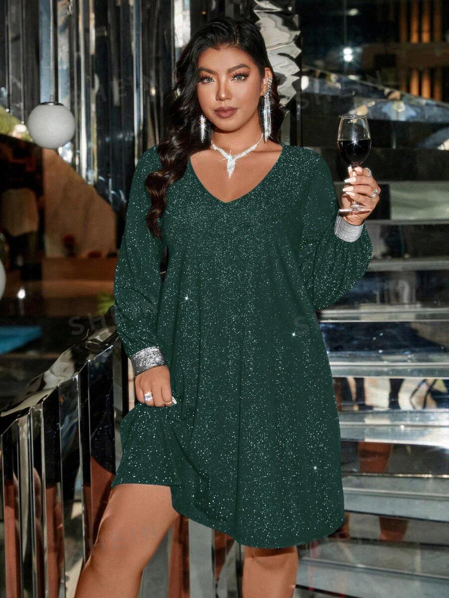 SHEIN Clasi Vestido casual de manga larga con cuello en V, talla grande, minimalista y de moda
