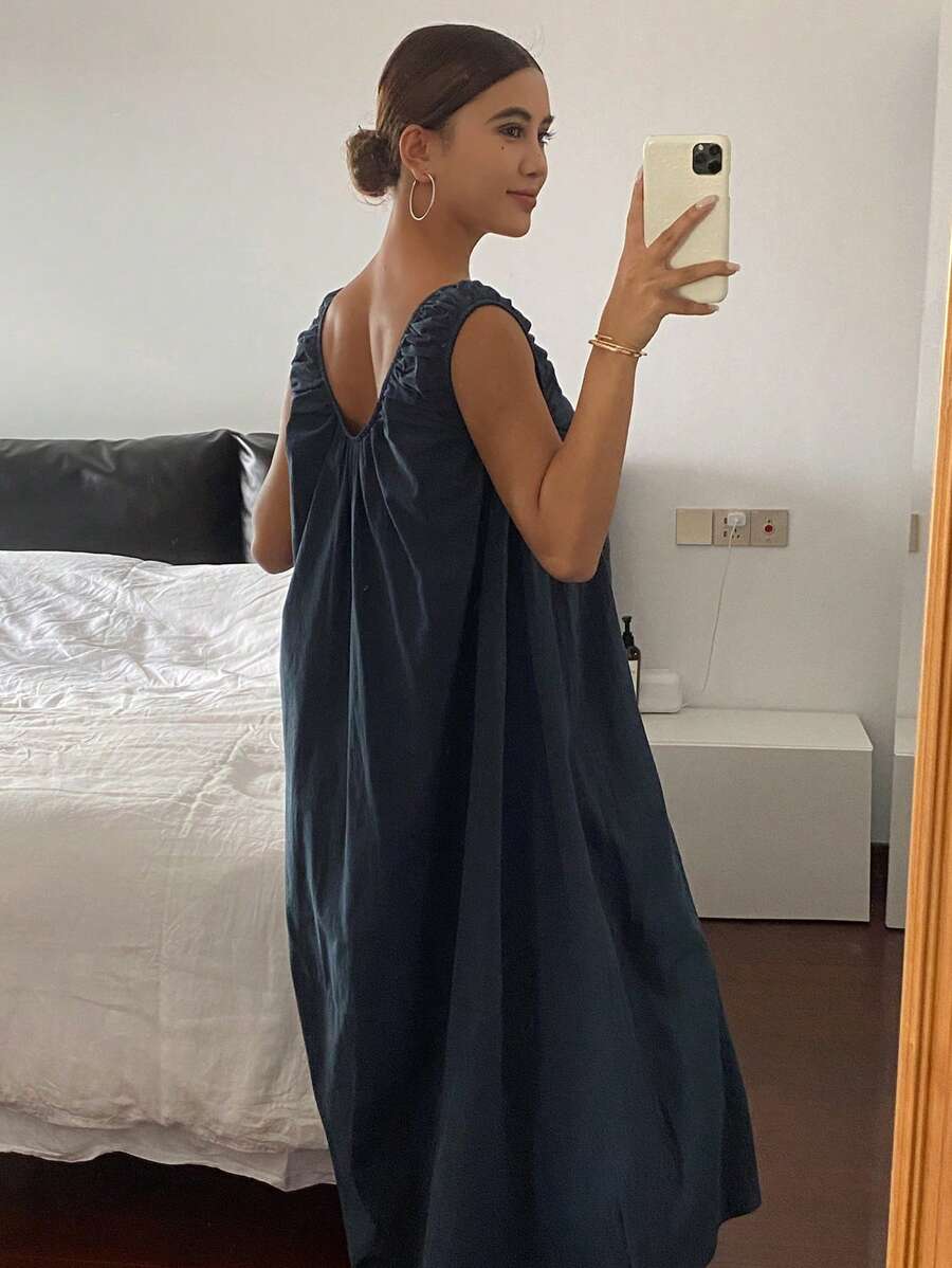 Livesso Vestido largo sin mangas con diseño de pliegues simples para uso doméstico