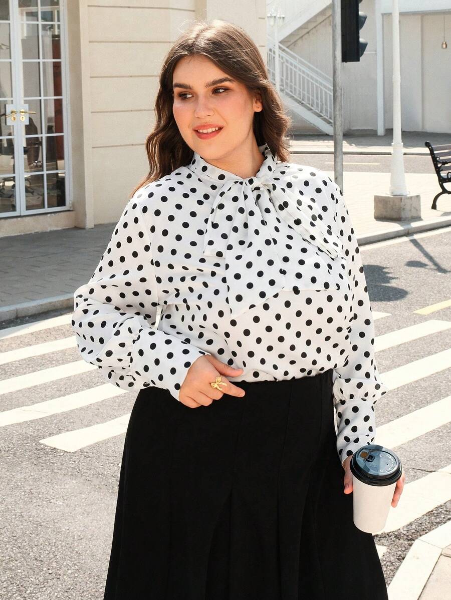 SHEIN MOD Plus Size Vintage Romantic Cute Bowknot Blouse For Women, Suitable For Commuting, Casual, Modern Urban, Elegant Party