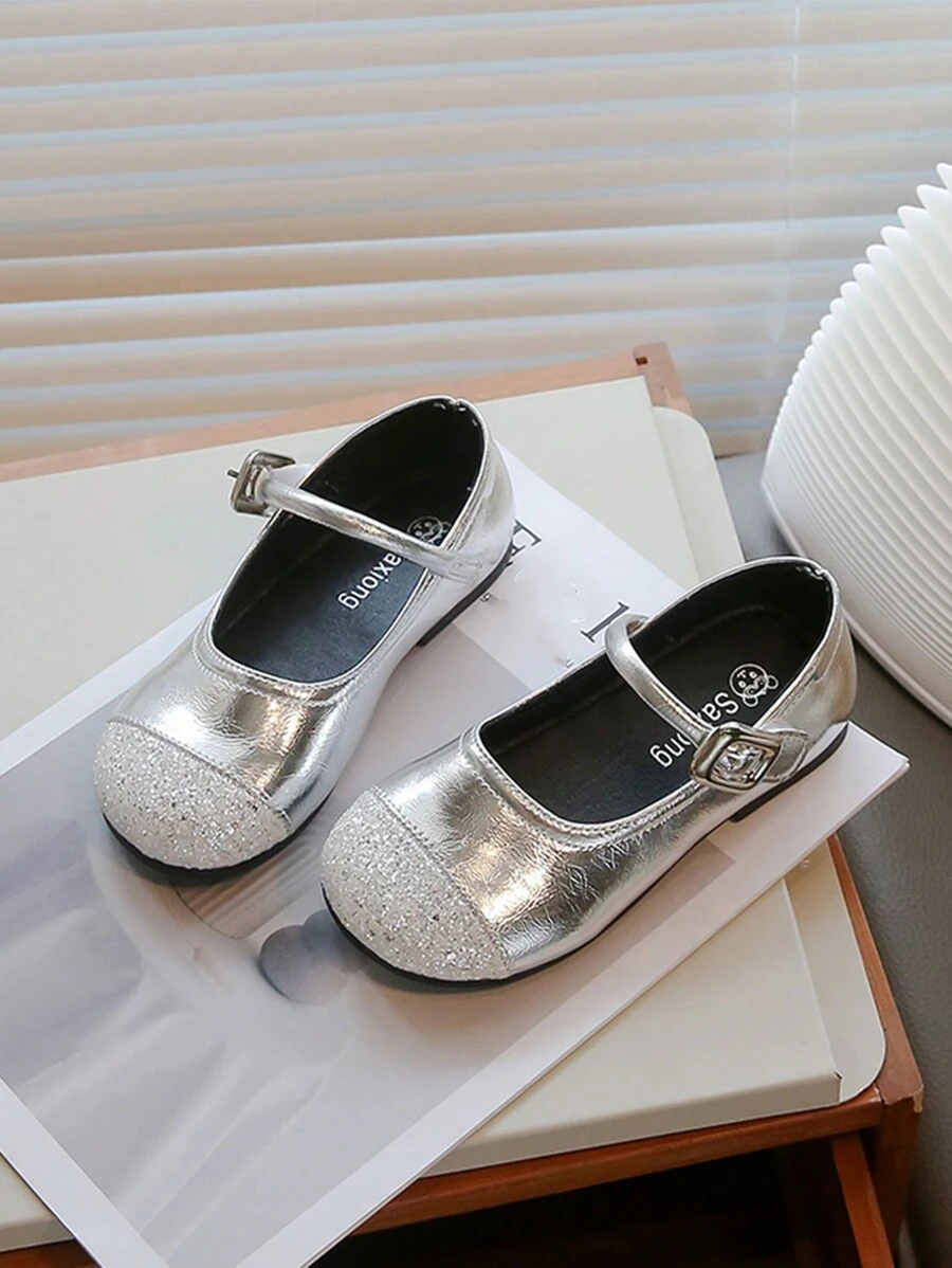 1 paio di scarpe in pelle argento per ragazza, scarpe eleganti e semplici con glitter, suola morbida e antiscivolo