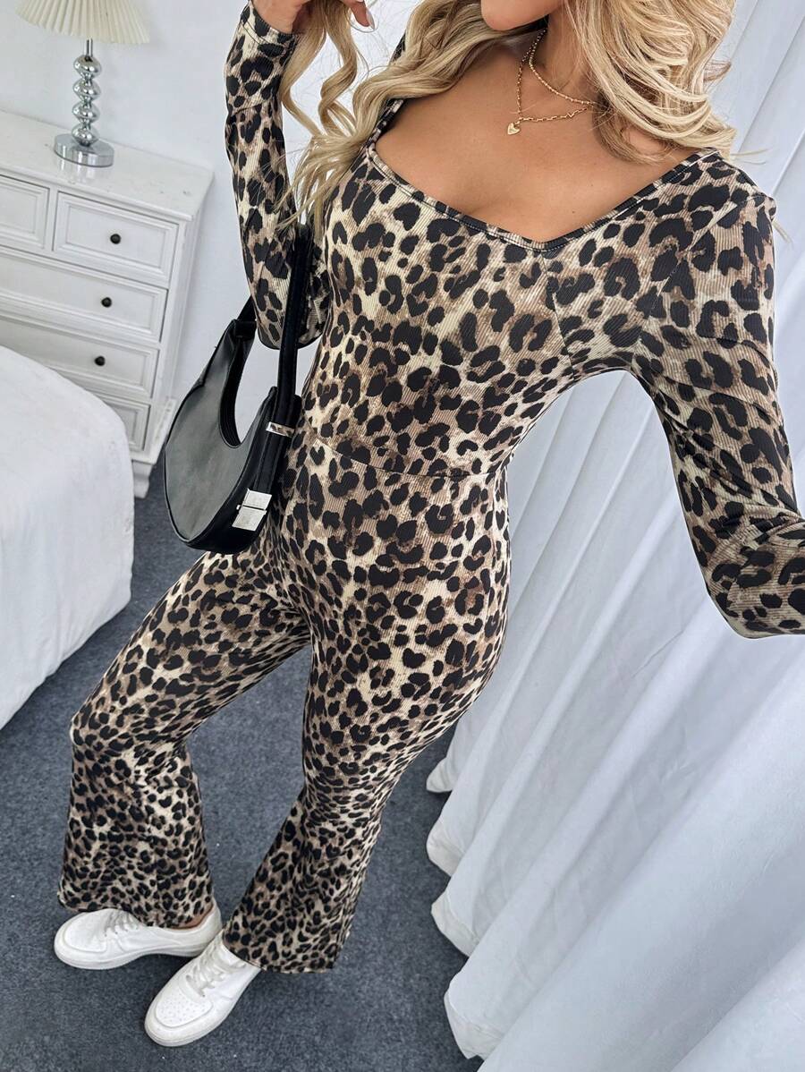SHEIN LUNE Square Neck Fitted Jumpsuit Flare Pants Vintage Leopard Print Casual Commuting Elegant Streetwear Comfortable Home Wear Warm Autumn/Winter One-Piece Pants For Women Cheetah Print Jumpsuits For Woman