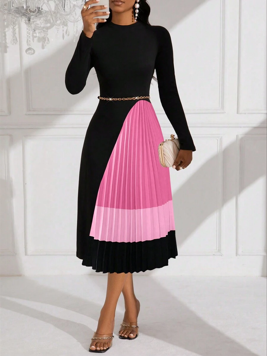 Lyxana Vestido de punto midi con pliegues y empalmes para mujeres