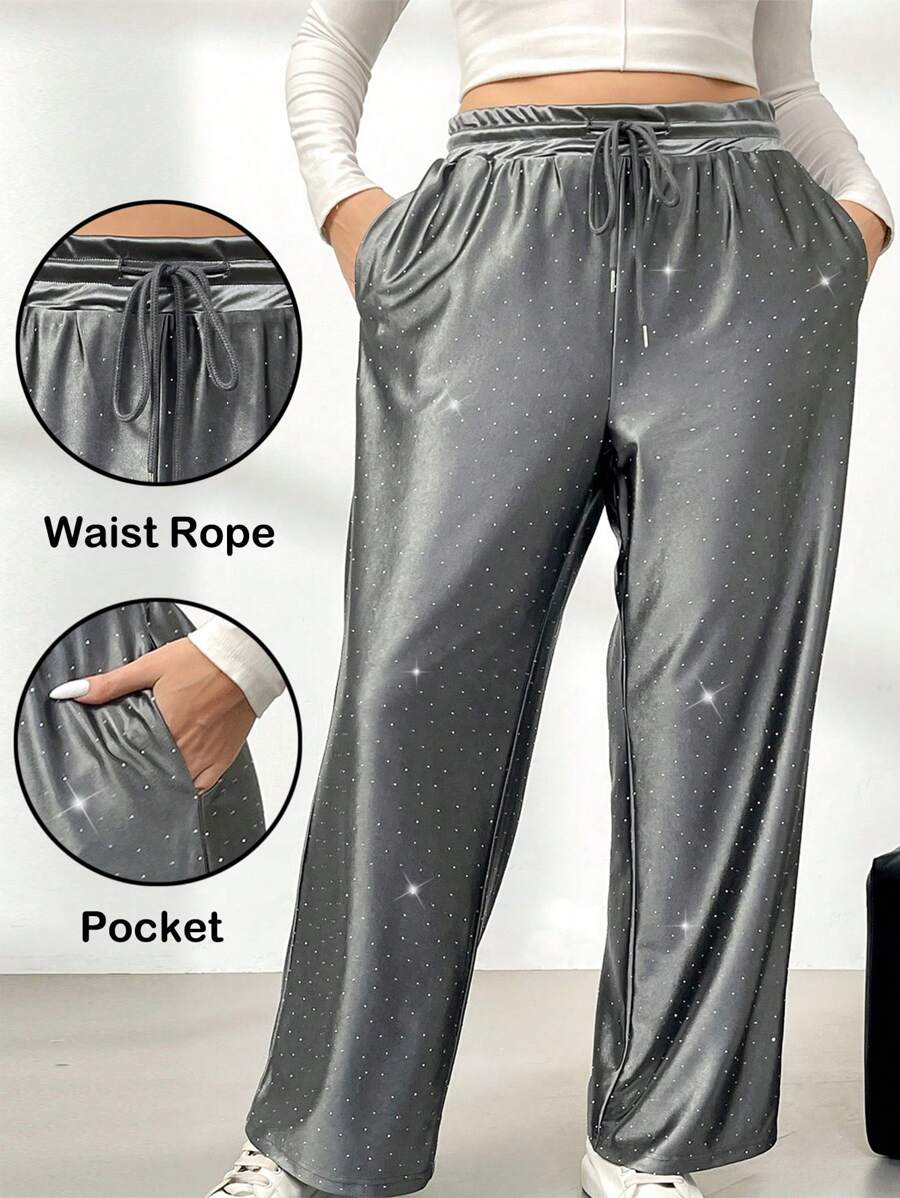SHEIN Privé Pantalones deportivos de felpa con adornos de strass para uso casual diario de mujer, atuendo adecuado para el Día de San Valentín, citas casuales, conciertos, fiestas, estilo universitario retro de INS, primavera y otoño de 2025, Año Nuevo, fiesta, estilo elegante de hada de oficina, pantalones de fiesta de Año Nuevo con lentejuelas