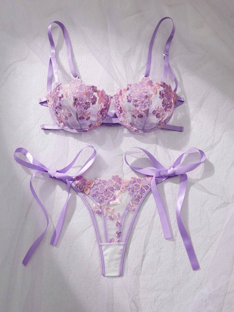 2pcs Women Sky Blue Embroidered Lace Strap Underwear Lingerie Bra & Panty Set