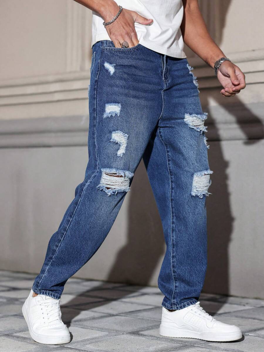 Manfinity EMRG Loose Fit Men's Slant Pocket Ripped Washed Jeans