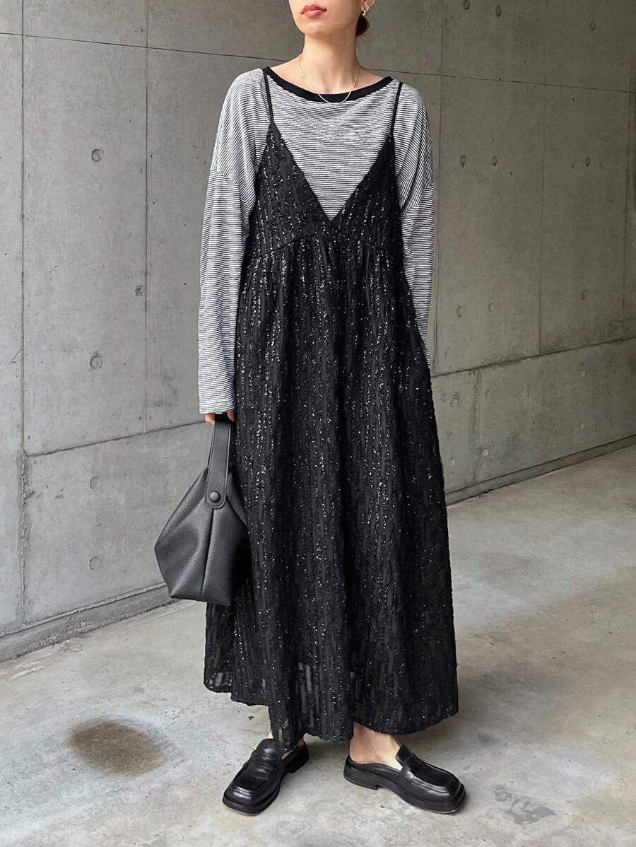 FRIFUL Women Casual Minimalist Sleeveless Spaghetti Strap Dress For Daily Wear