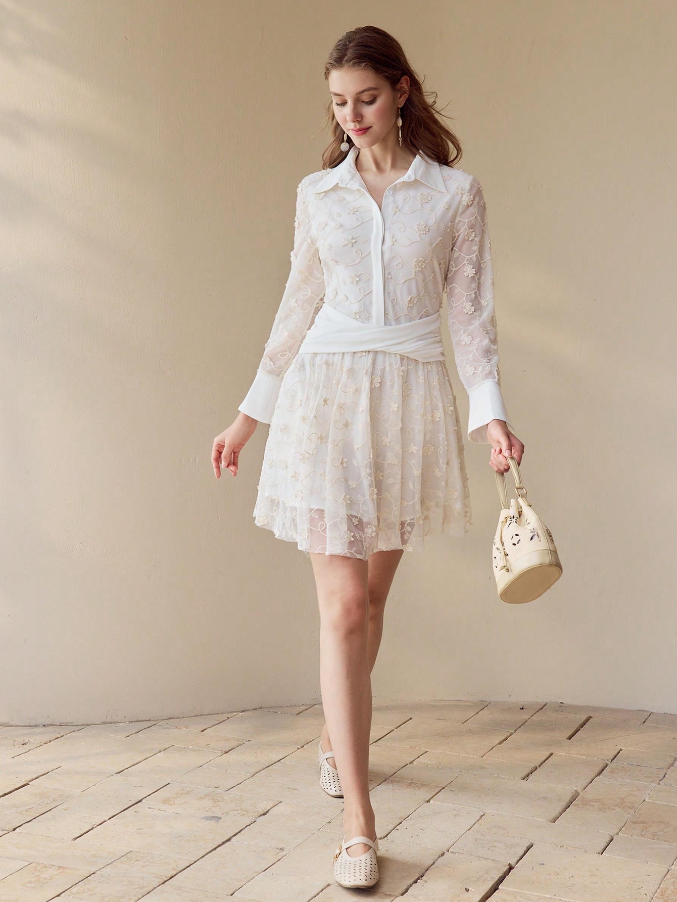 完売商品アメリUPPER EMBROIDERY FLARE DRESS Mサイズ】UPPER EMBROIDERY FLARE DRESS Ameri VINTAGE（アメリ