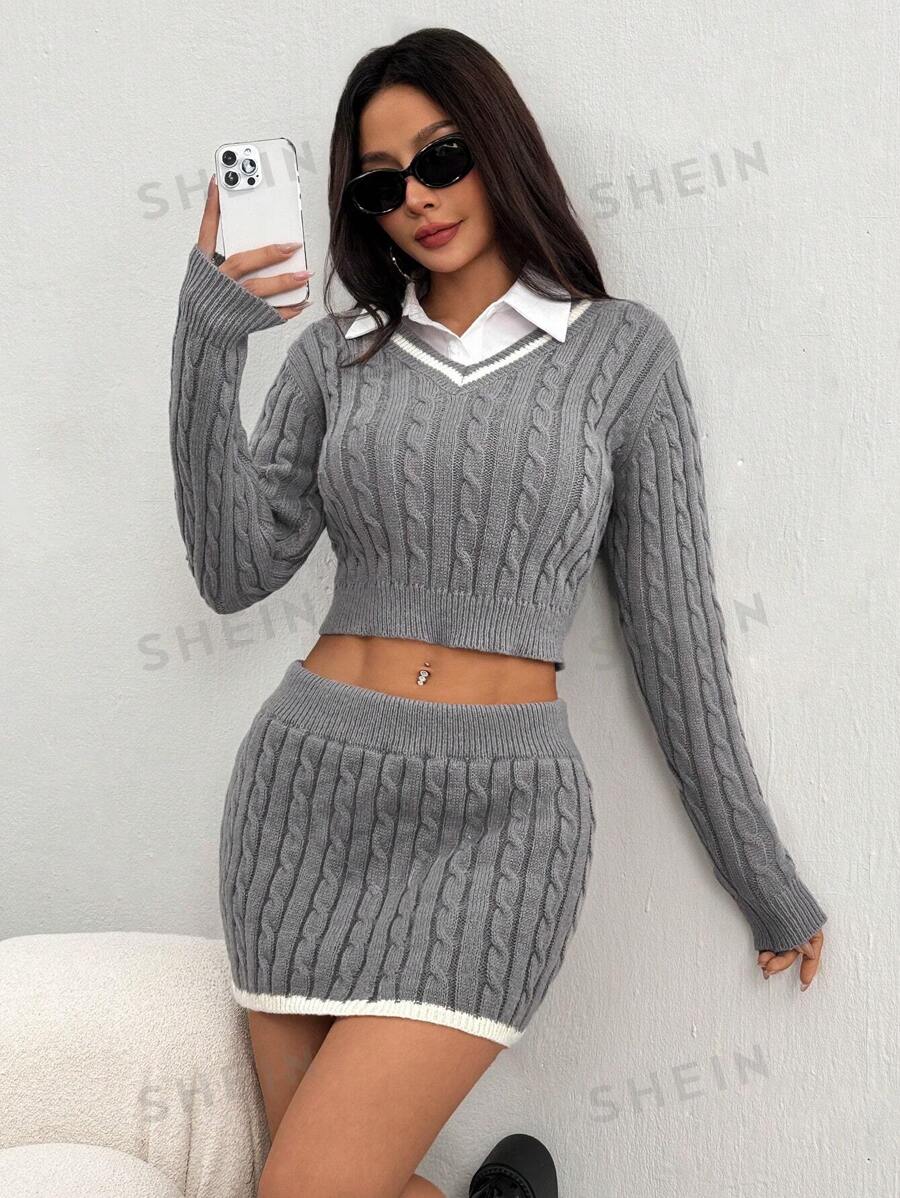 SHEIN EZwear Set de 2 piezas de suéter texturizado corto con cuello en V de color contrastante + Mini falda suéter de color contrastante a la altura de la cintura para mujeres, primavera/otoño