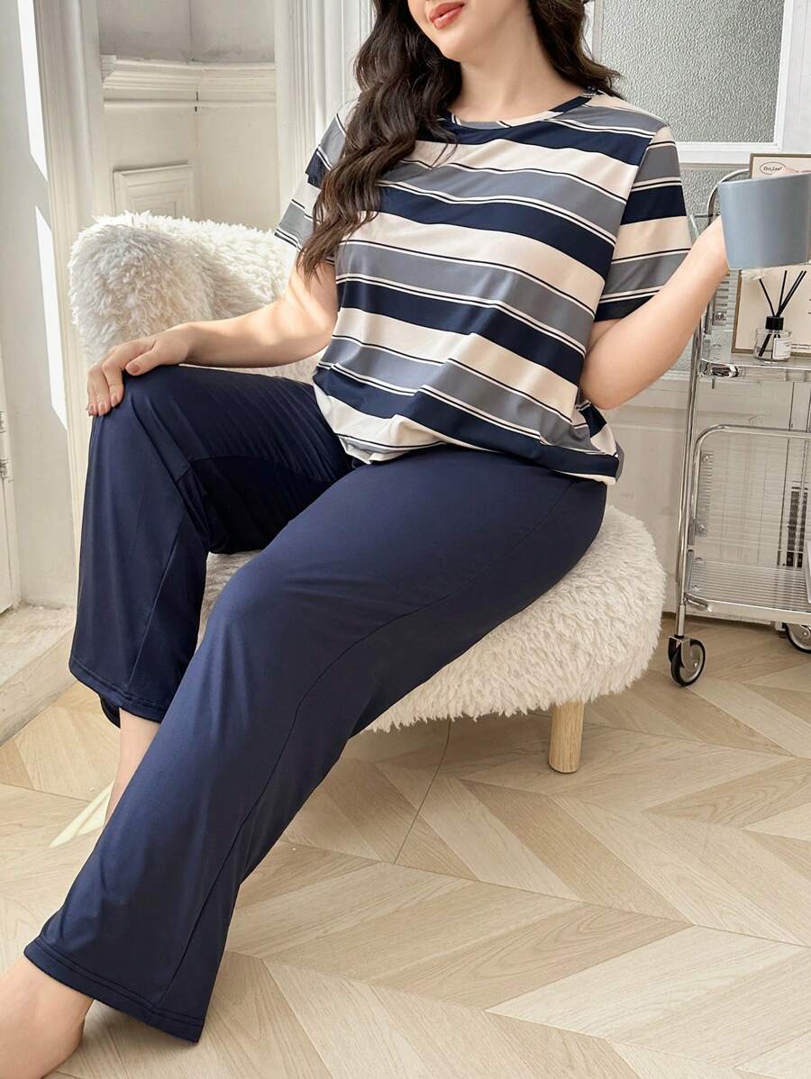 Set de 2 piezas de pijama con Top de manga corta con estampado de bloques de color y rayas y pantalón largo para tallas grandes