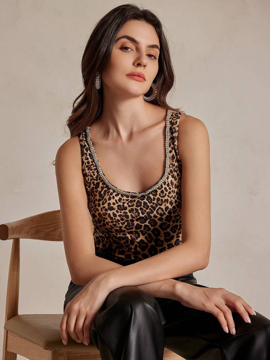 Anewsta Women's Modern Camisole Top With Slim Fit Leopard Print & Rhinestone Trim