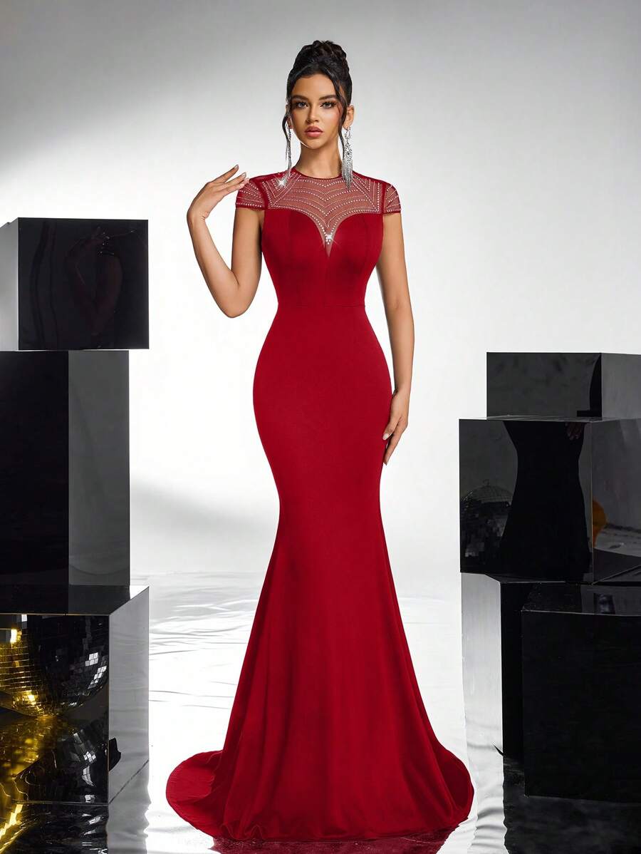 Glamrae Elegant Red Mesh Sheer Rhinestone Patchwork V-Neck Padded Waist Slimming Backless Sheer Hollow Out Fishtail Floor Length Gown, Suitable For Dating, Single, Vacation, Prom, Wedding Party, Wedding Guest Dress, Formal Dress, Evening Dress