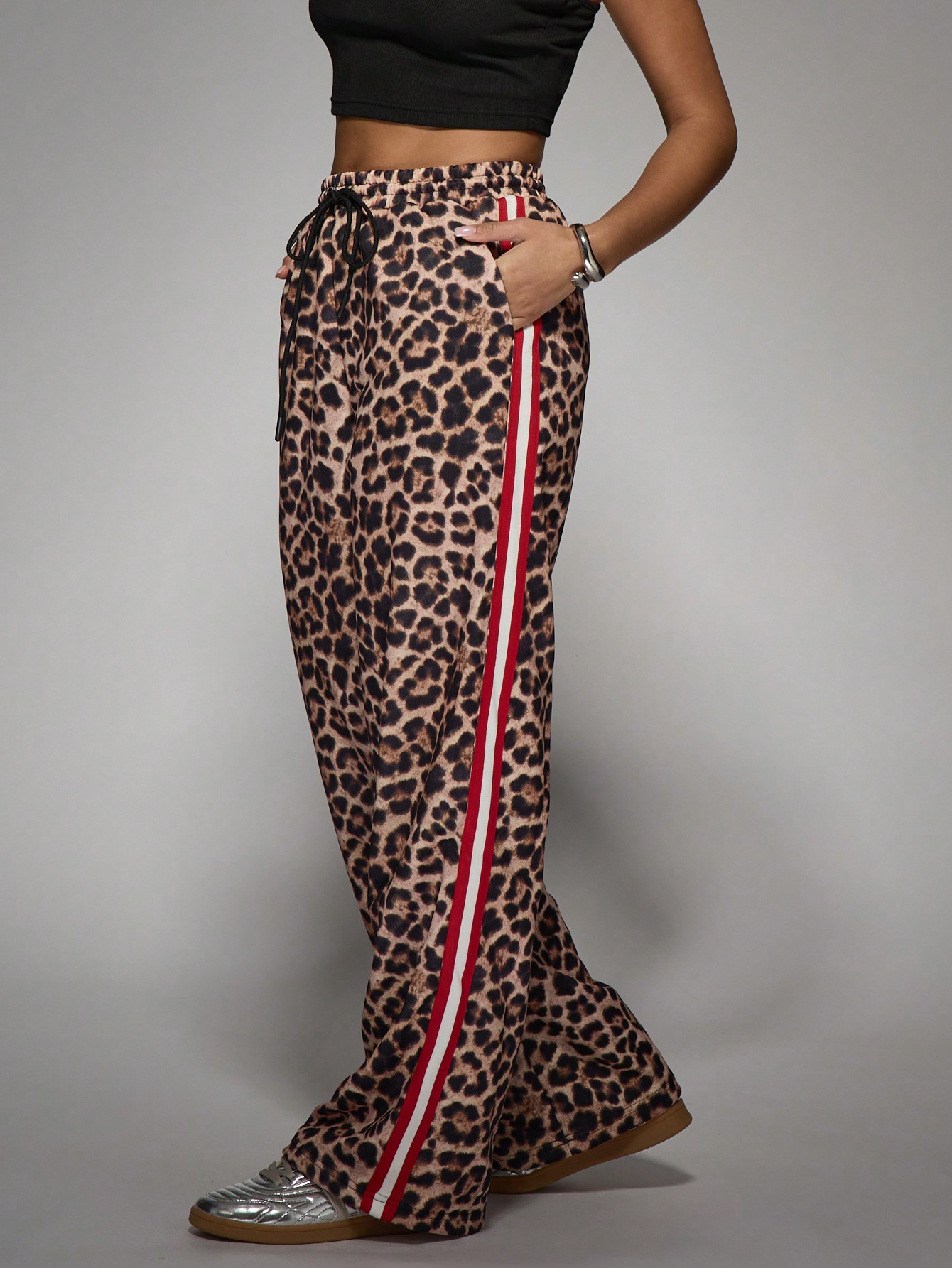 Leopard Print Wide Leg Side Stripe Sweatpants｜MISSGUIDED