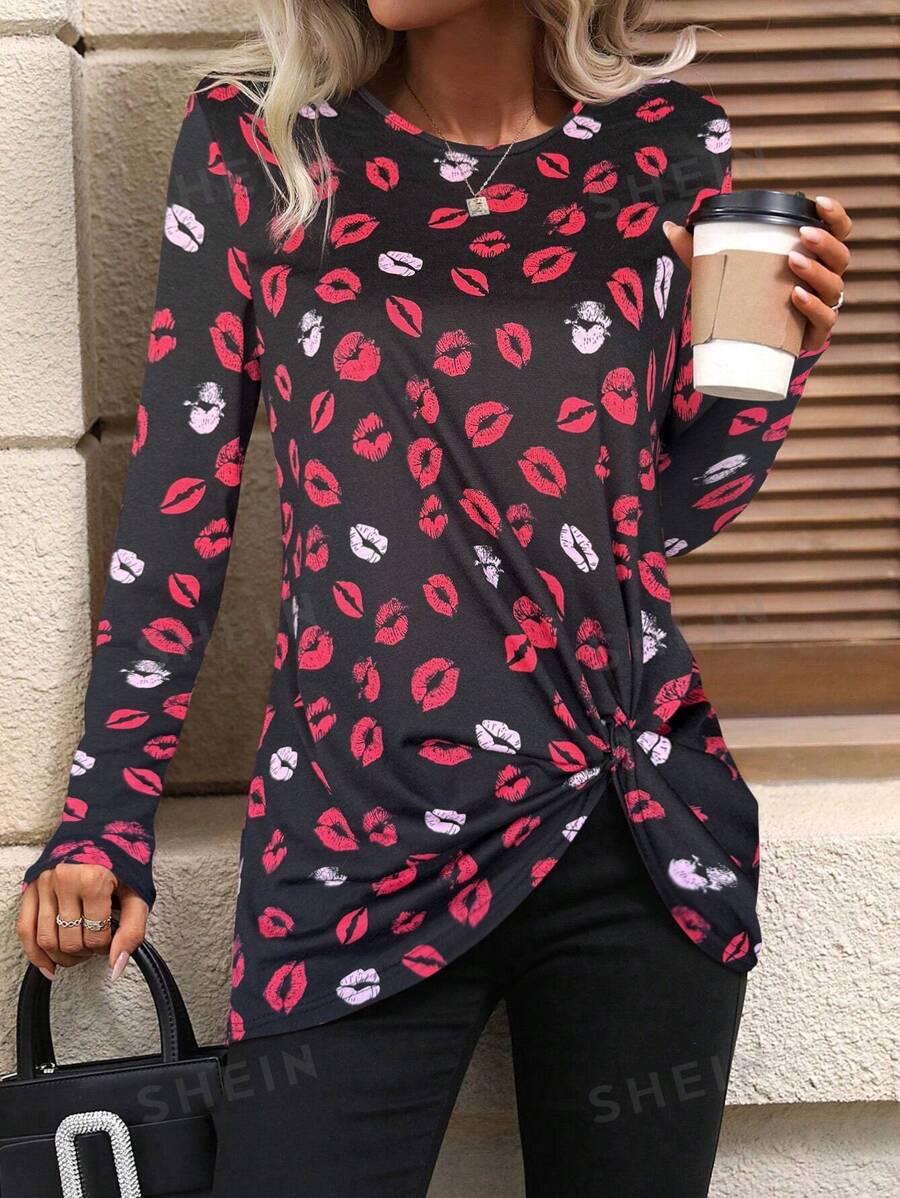 SHEIN LUNE Camiseta de manga larga de cuello redondo con estampado de labios y bajo retorcido, de estilo casual para mujer