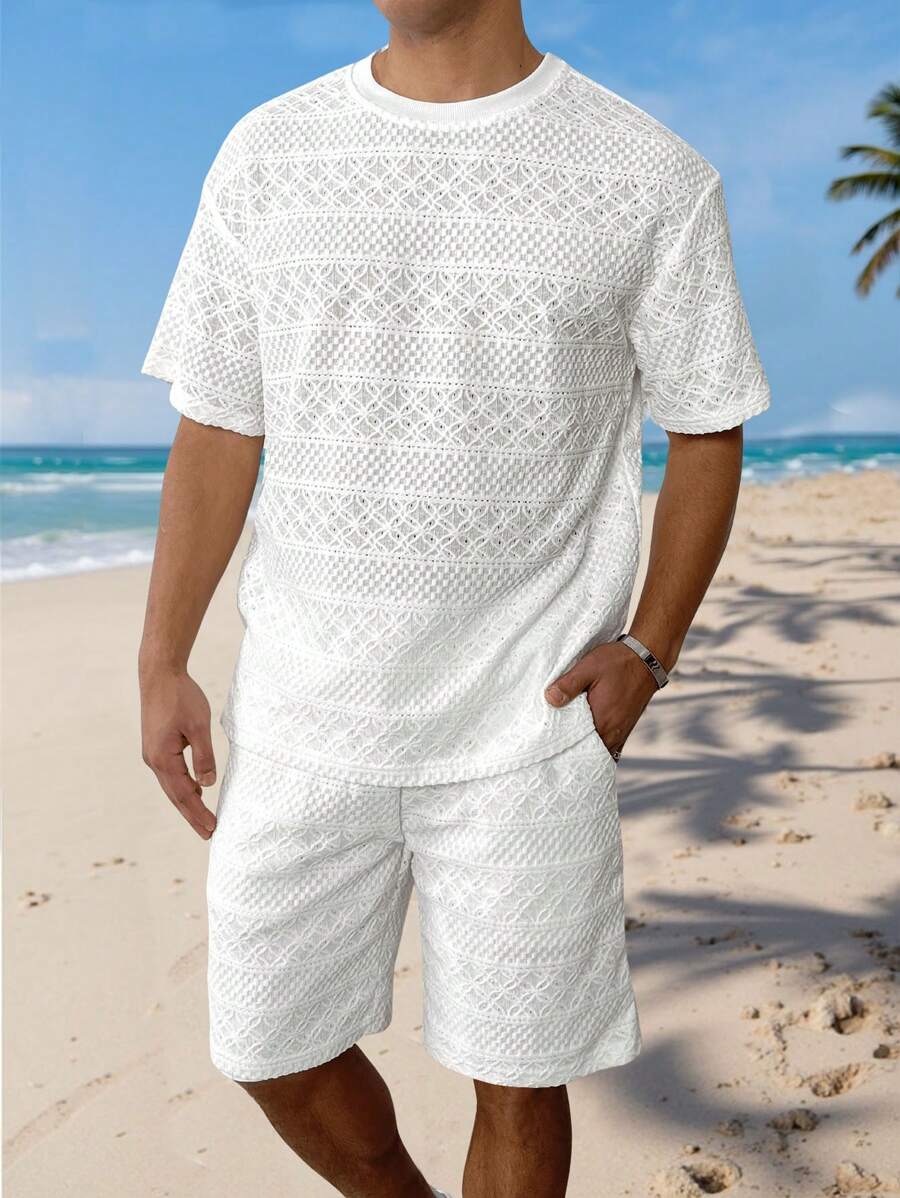Manfinity RSRT Men Casual Round Neck Short Sleeve T-Shirt And Pockets Shorts Set, Holiday Suit Men's Vacation Clothes Vacation Clothes