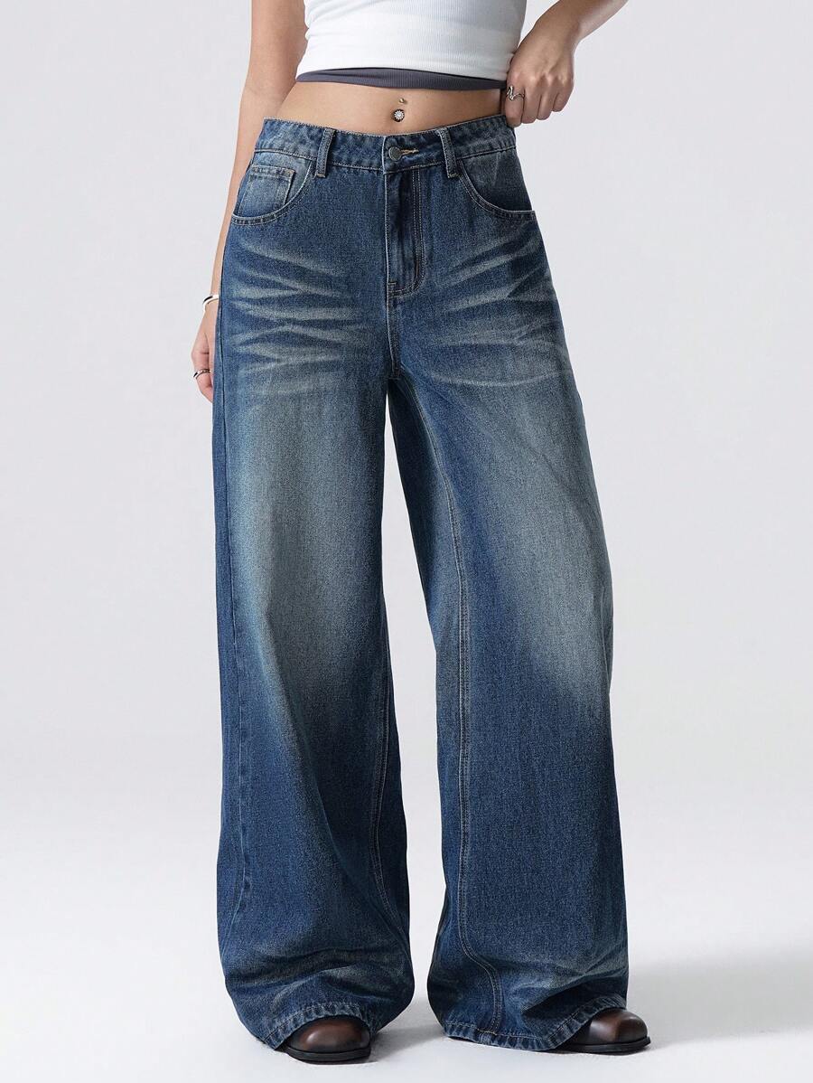 LYSMO Women's Front Button Pocket Simplistic Design Casual Jeans, Everyday Wear