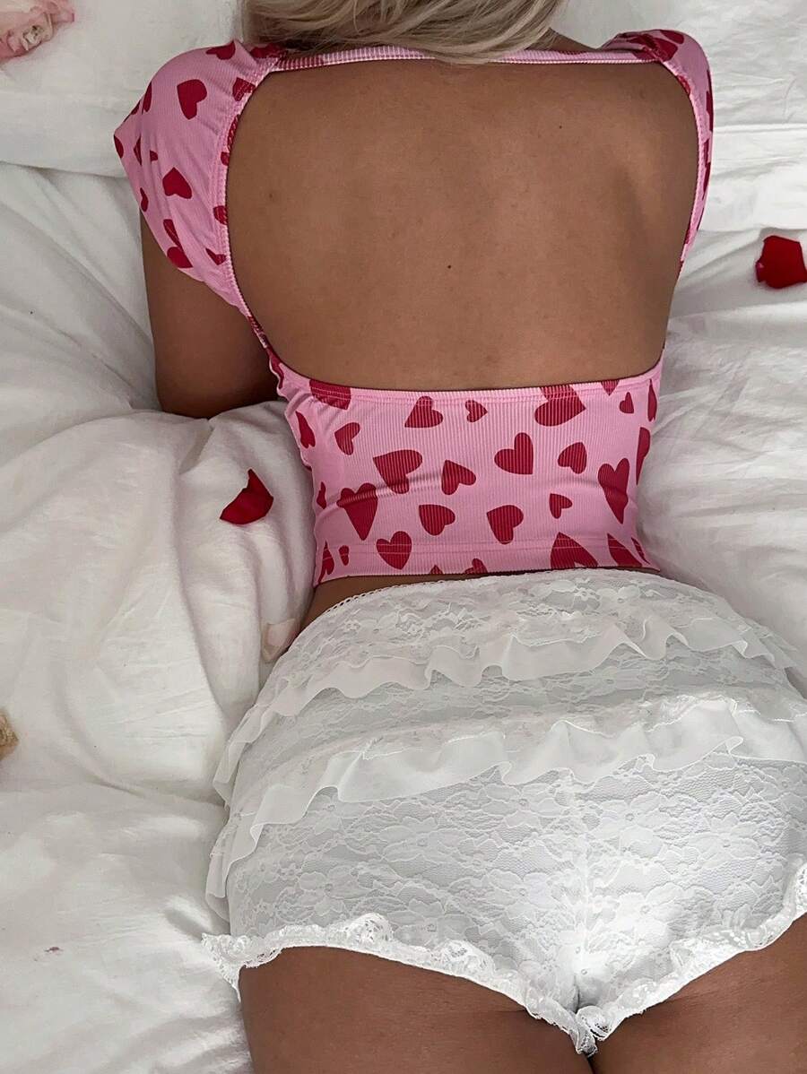 SHEIN EZwear Damska nowa koszulka z krótkim rękawem i odkrytymi plecami z nadrukiem w kształcie serca