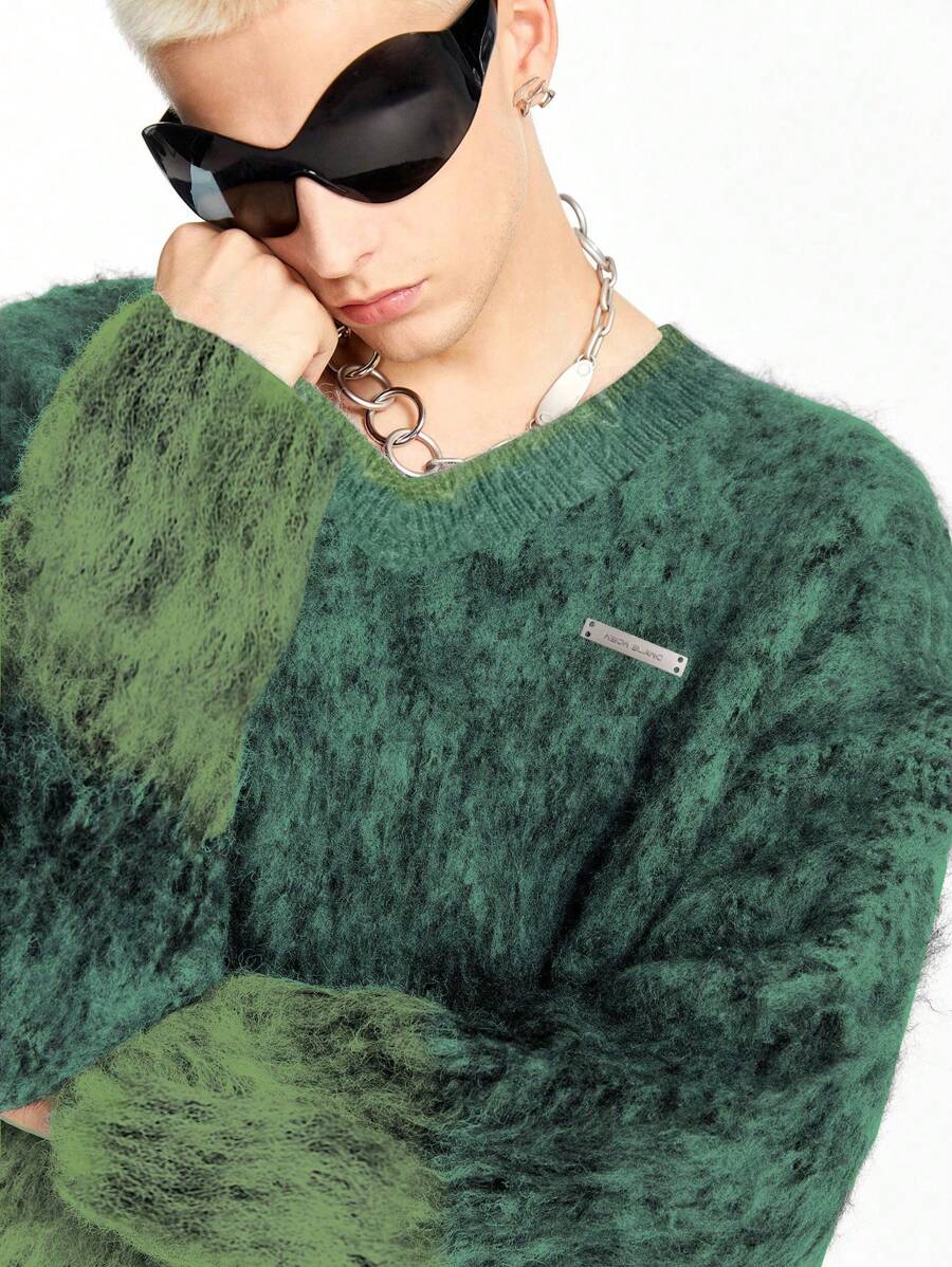 Manfinity VCAY Men's Ombre V-Neck Long Sleeve Pullover Green Sweater, Suitable For Autumn/Winter