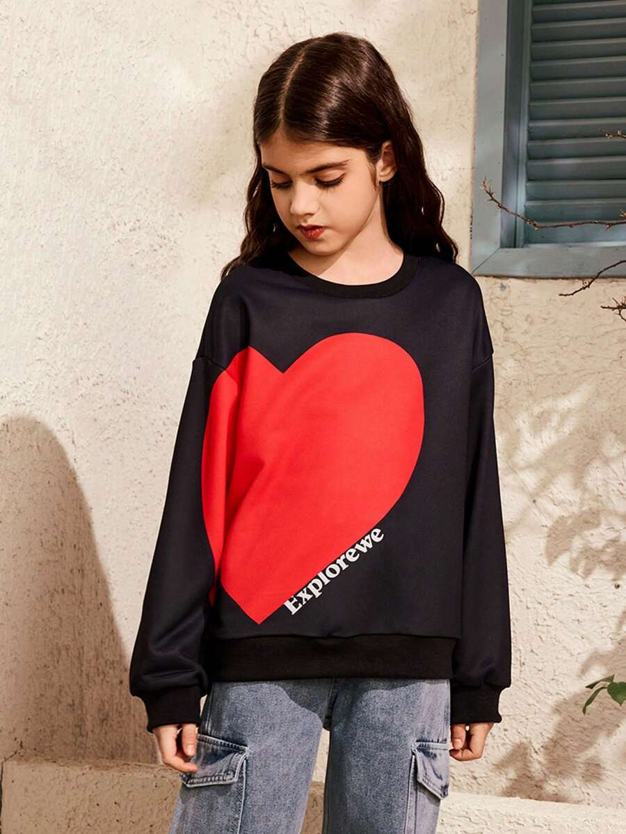 SHEIN 1 Stück Mädchen Rundhals Farbblock Lässig Pullover mit großem Herz, passend für jede Gelegenheit und das Valentinstag-Thema.
