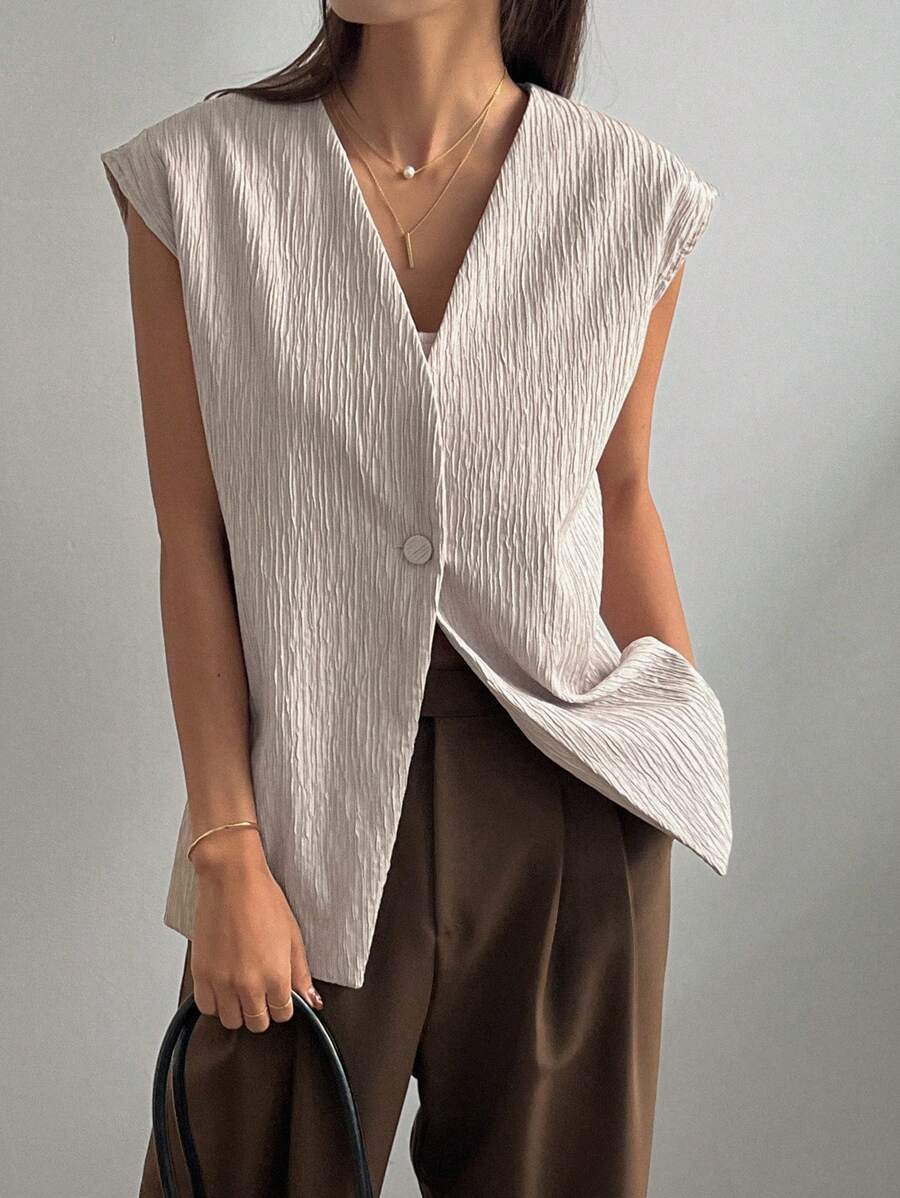 DAZY Women's Sleeveless Textured Fabric Thin Blazer Vest