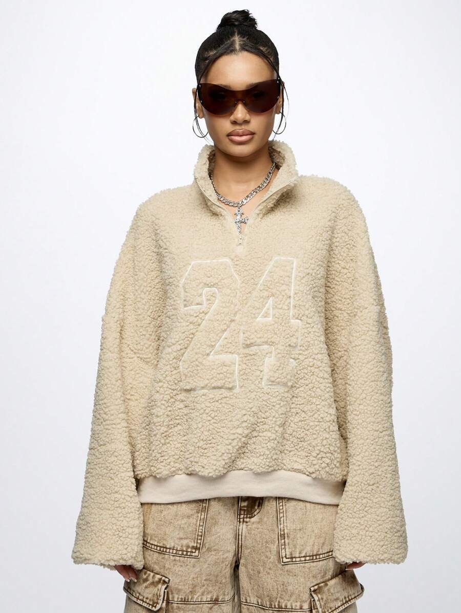 SUMWON WOMEN Oversized Half-Zip Sherpa Sweatshirt With Number Print Cozy Winter Loungewear Textured Plush Fleece Athletic Casual Pullover Streetwear