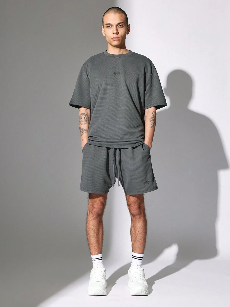 SUMWON Conjunto deportivo oversize de camiseta y pantalones cortos de entrepierna caída, conjunto de calle acanalado para descansar, informal, entrenamiento, gimnasio, estilo urbano casual, ajuste relajado para verano y primavera, set de dos piezas
