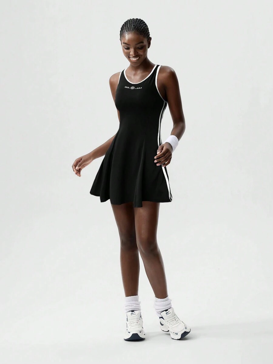 VARSITIE Mono deportivo de mujer con sujetador incorporado, camiseta sin mangas, transpirable, para tenis, golf y otros deportes, con falda corta