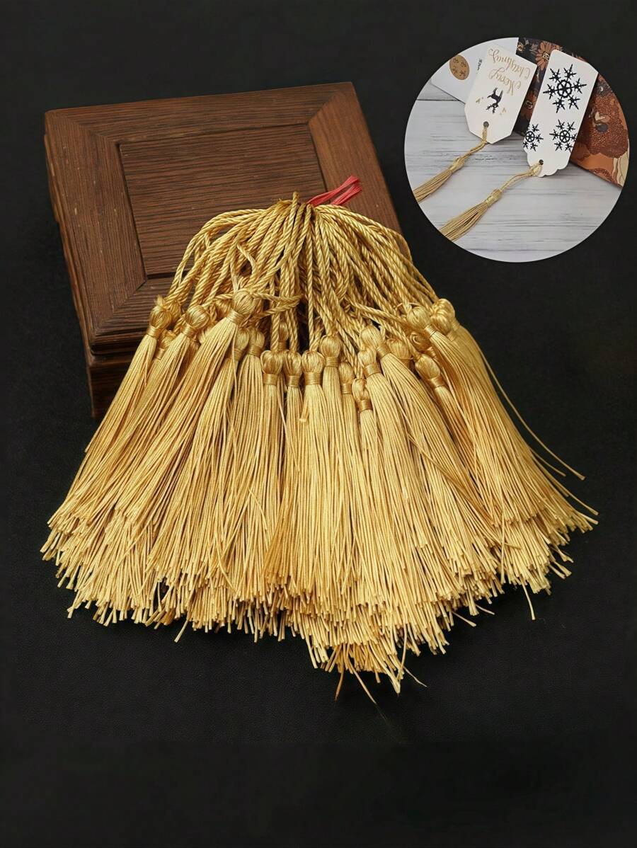 SHEIN 50 PIÈCES franges en soie de 13 cm avec des anneaux en fil d'or | Accessoires artisanaux en vrac pour marque-pages, franges pour toque de graduation, fabrication de bijoux | Décorations pour fêtes, maison, festivals (cadeaux de Noël, Nouvel An)