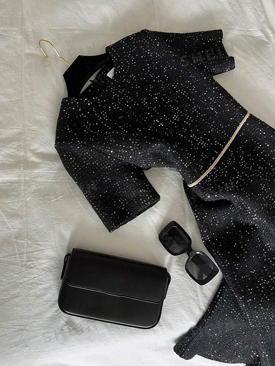 DAZY Vestido elegante de manga corta hasta la rodilla, ajustado, con decoración de lentejuelas para mujer