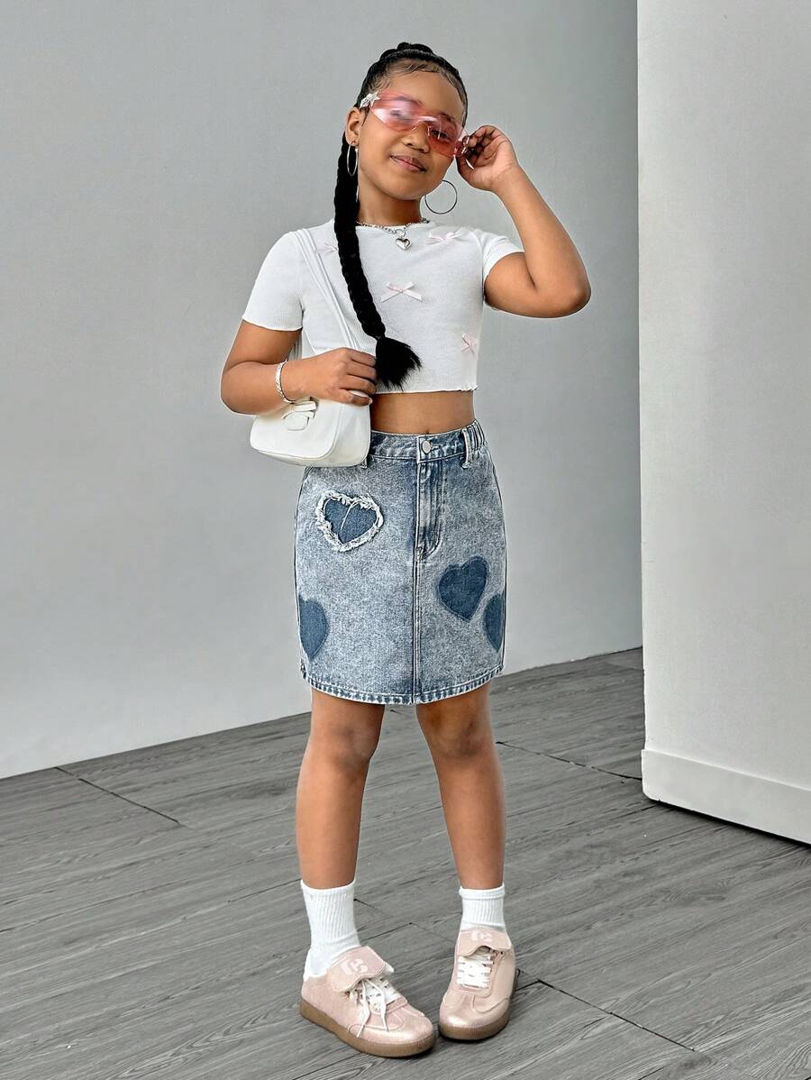 SHEIN Tween Girls Valentine's Day Light Blue Heart Embroidery Fashionable Versatile Washed Denim Bodycon Mini Skirt