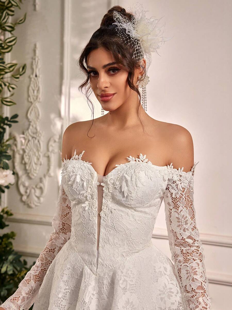 SHEIN Belle Elegante, lujoso y elegante vestido largo de encaje blanco con hombros descubiertos y manga larga con dobladillo amplio, adecuado para festivales, despedidas de soltera, bodas, graduaciones, vacaciones, vestidos para duchas nupciales, pequeño vestido blanco, novia