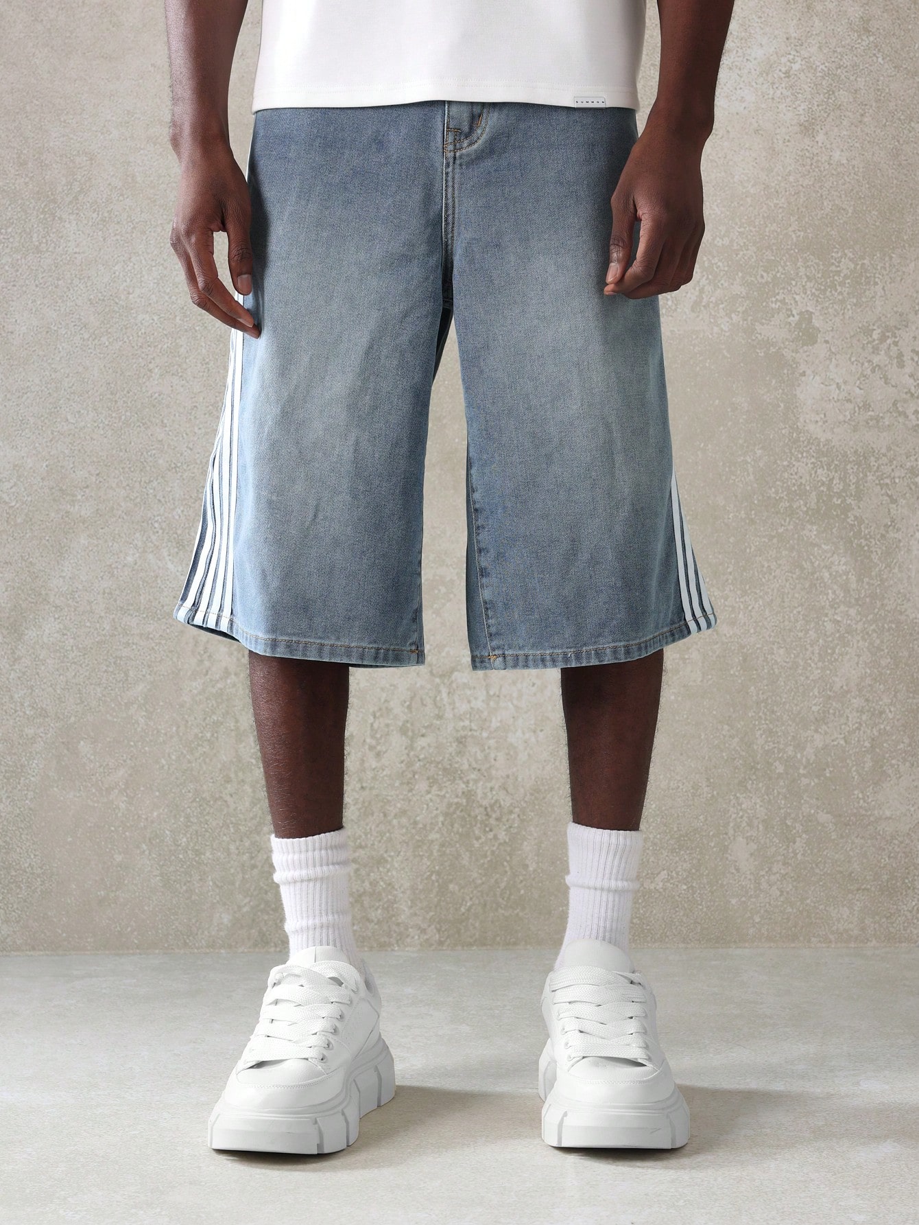 【oan】Side Line Bermuda Denim 0829609690001NEW_01_040.jpg?sw=600