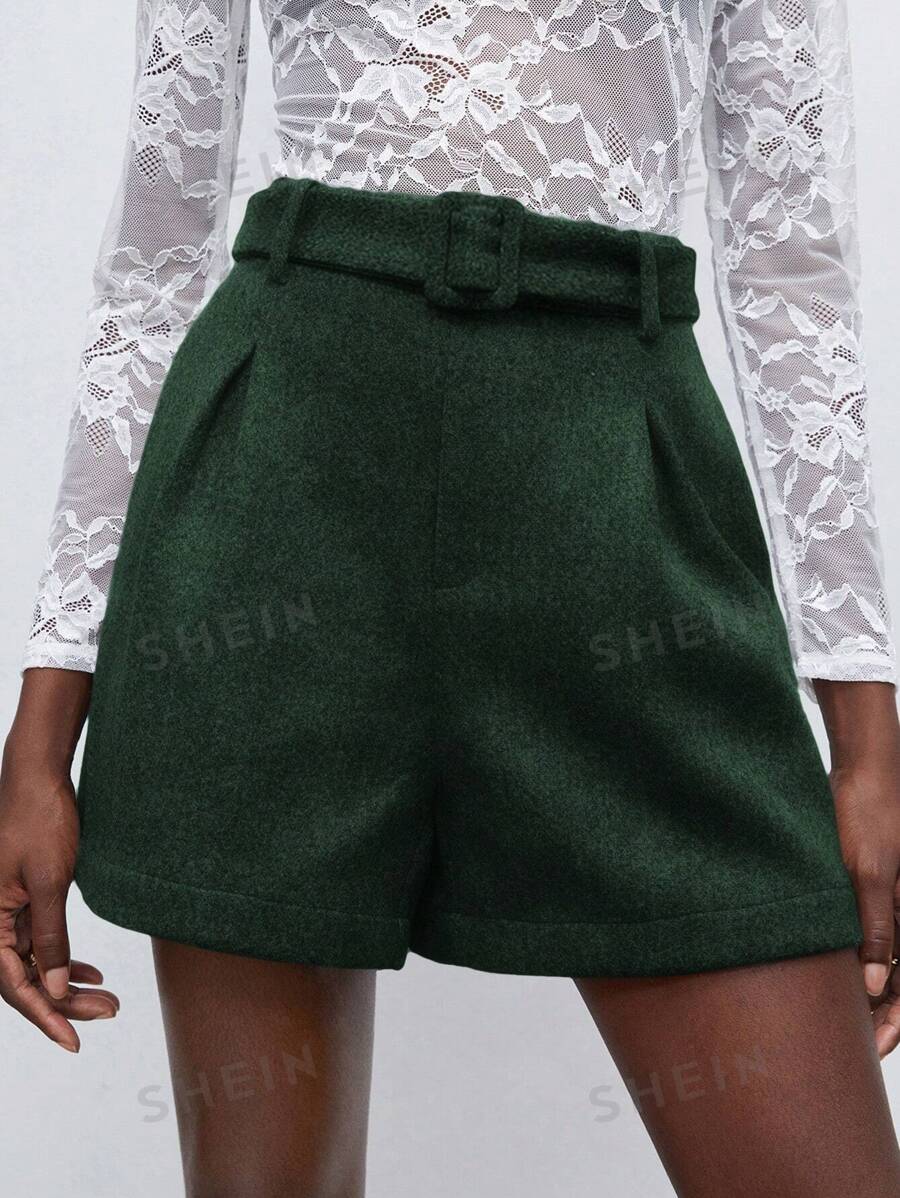 Maija Shorts de verano 2025 Nuevos para mujer con bolsillos laterales y diseño de bajo, apropiados para uso diario casual de negocios, elegante para vacaciones en la playa, ideal para invitada de boda, festival de música en el campo, brunch, aeropuerto, estilo retro de los 90 de Estocolmo, 4 de Julio
